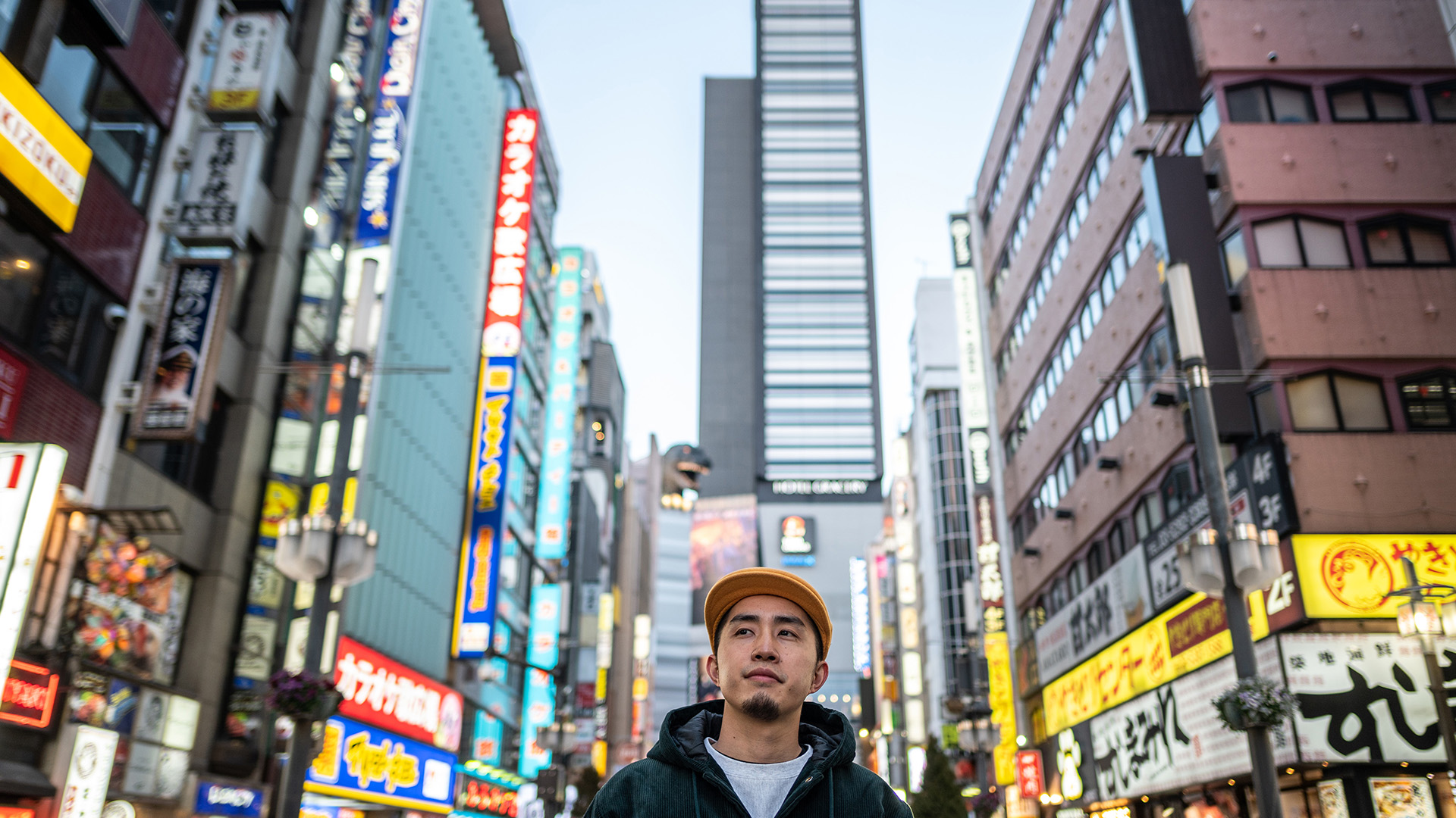 Tokyo’nun kayıp groove’larının peşinde: DJ NOTOYA profile