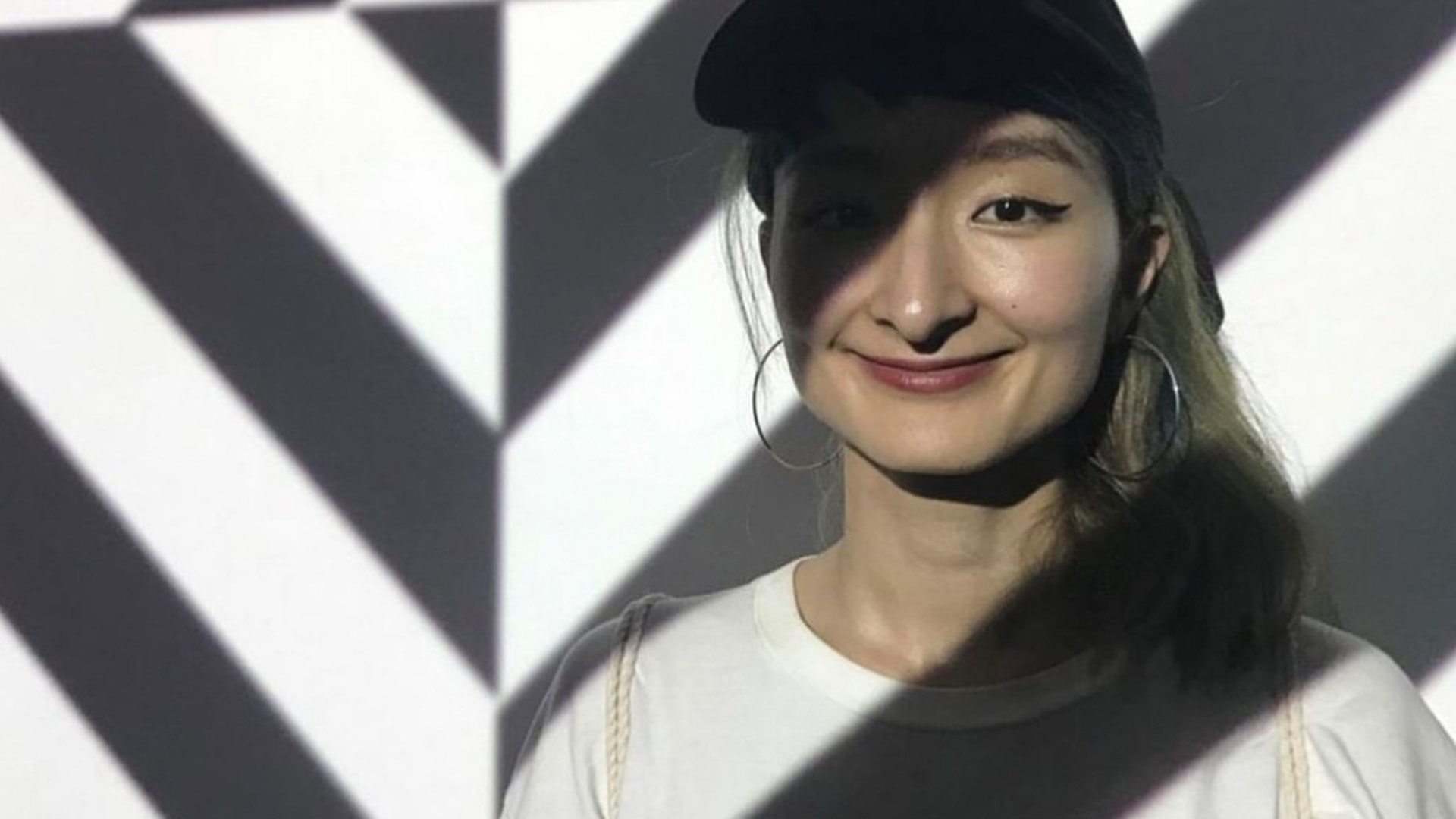 Sahte reklamlar, var olmayan ürünler ve yōkai’ler: DEADKEBAB profile